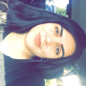 Meet your Posher, Edith